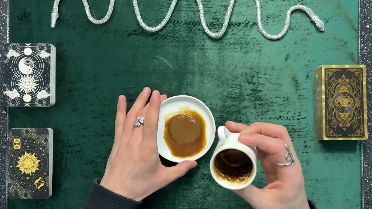 ♊ İkizler Burcu | Aşk mı, Kariyer mi? Şimdi Hangisi Öne Çıkıyor? | Kahve & Tarot Falı♊ #ikizlerburcu