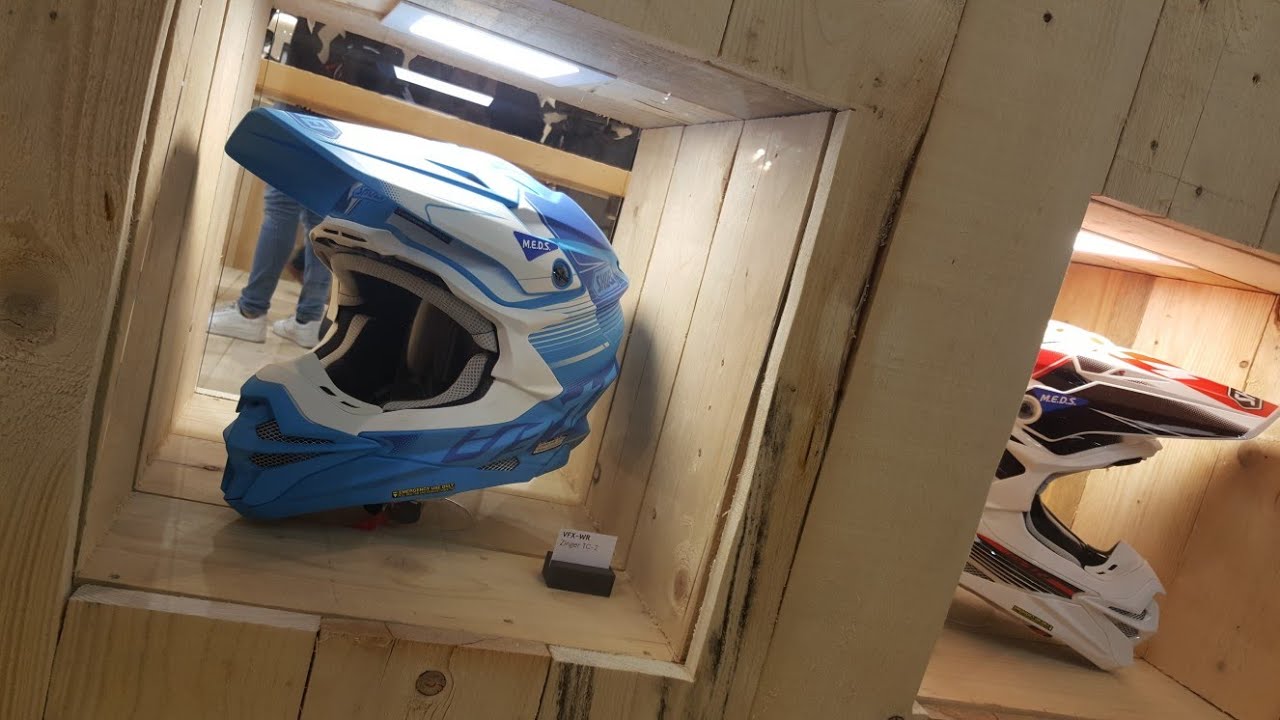 Eicma 2017 Equipement Le Nouveau Casque Shoei Vfx Wr Enfin