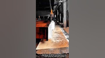 Work tool industrial ice block releasing machine with automatic crane