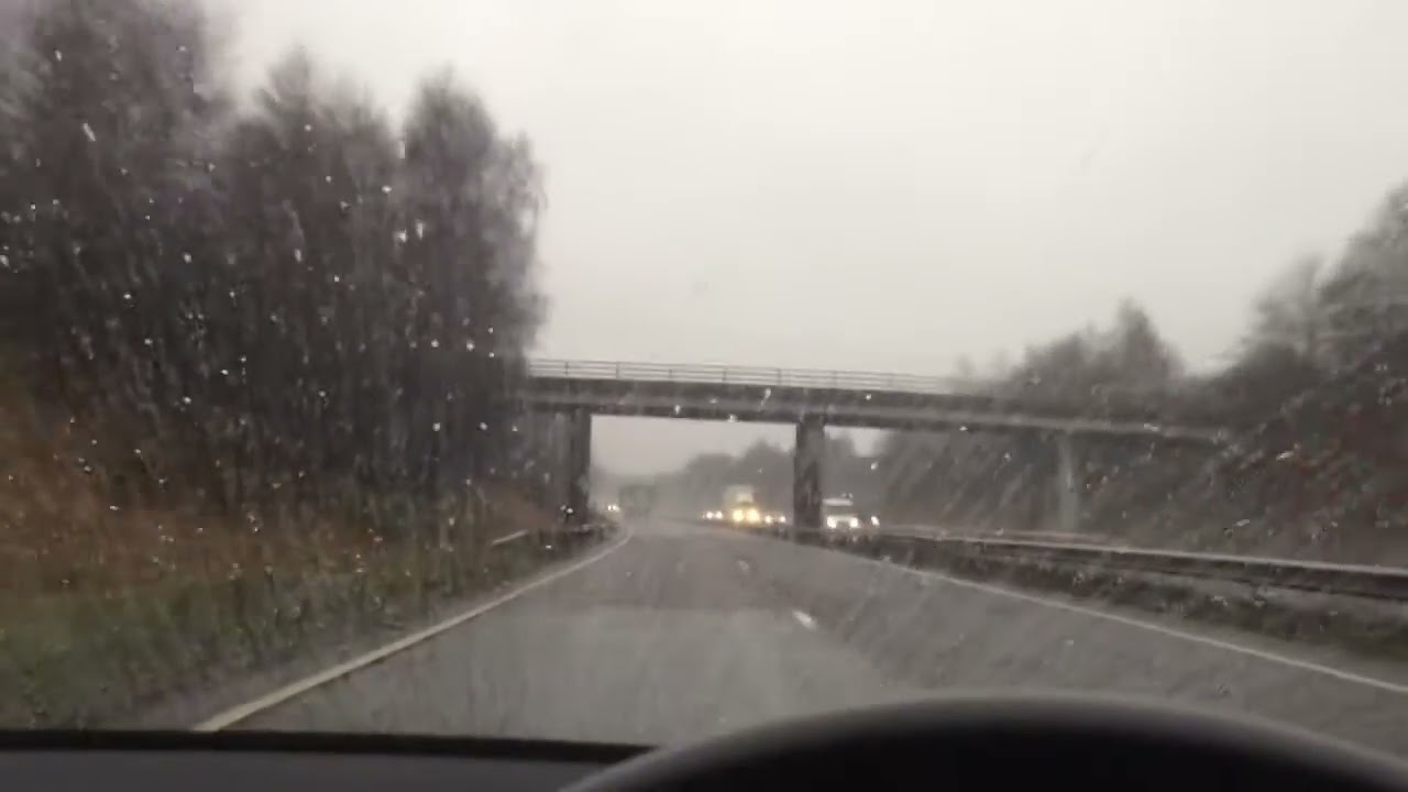 GTechniq G1 ClearVision Smart Glass Review - Water Beading