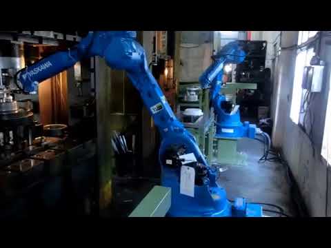 Yaskawa robot press loading - YouTube