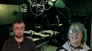 ТРЕШ ОБЗОР фильма "Затаившиеся 3D" || Кинодно (п.у. Skellet Spoiler) ТРЕШ ОБЗОР фильма "Затаившиеся 3D" || Кинодно (п.у. Skellet Spoiler)