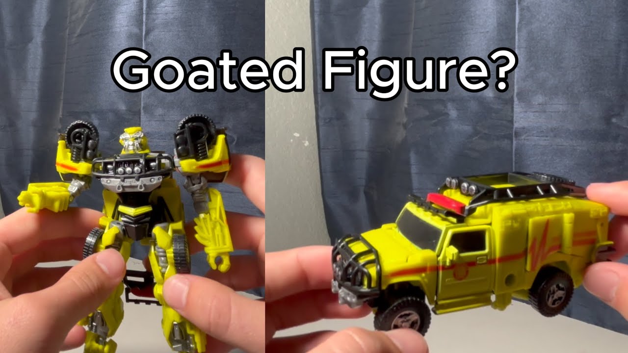 Unpackaging And Reviewing Studio Series 04 Deluxe Class Ratchet (Part 1 Of Medic Lot)