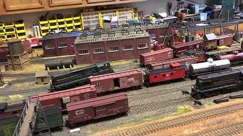 Model Railroad Adventures with Bill E23 - HO Scale Model Railroad.  4x16 layout.  Second Module