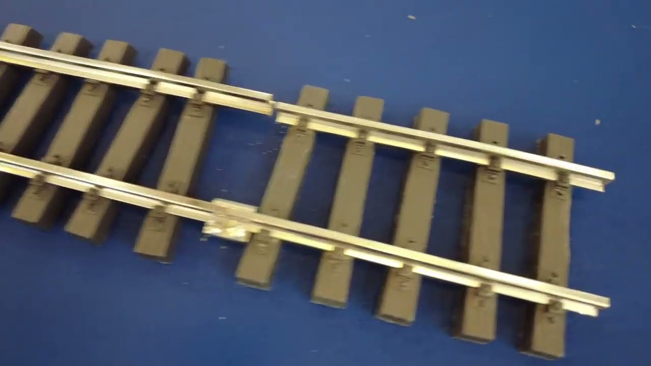 Усовершенствуйте свою модель железной дороги G-Gauge с помощью универсальной гибкой колеи
