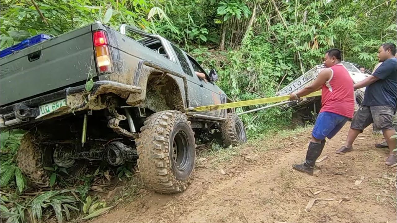 เที่ยวป่าเปิดฤดูกาล2563 ป่าใหญ่เมืองกาญฯ EP.5เพื่อนไม่ทิ้งกัน Chomprai 4x4 off road HunHin Thailand