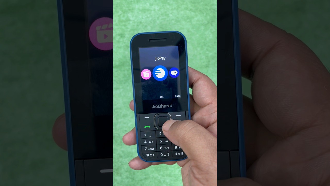 Jio Bharat B2 quick unboxing.