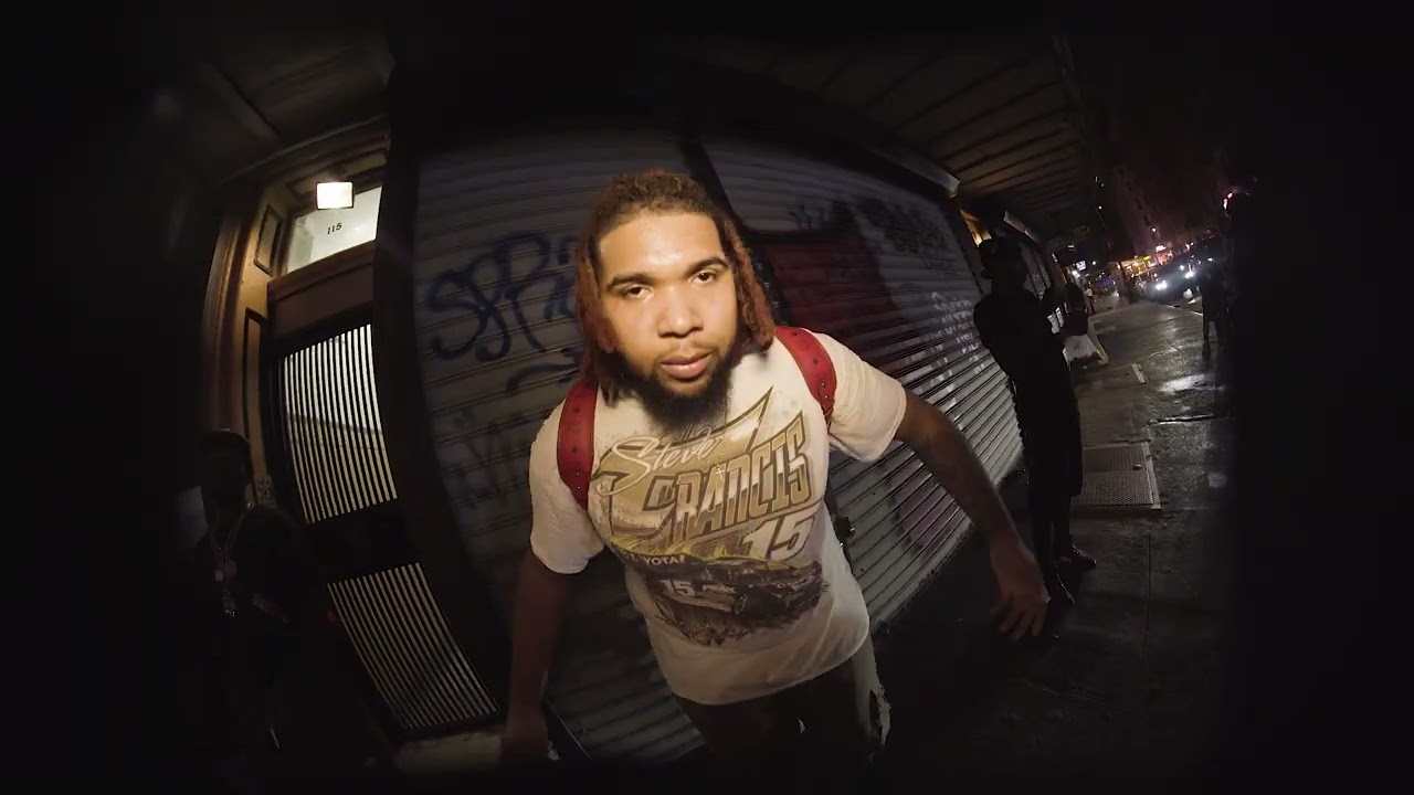 Obejrzyj SheLuvsTJ - Bad Bxtches! (Official Music Video) w YouTube Obejrzyj SheLuvsTJ - Bad Bxtches! (Official Music Video) w YouTube