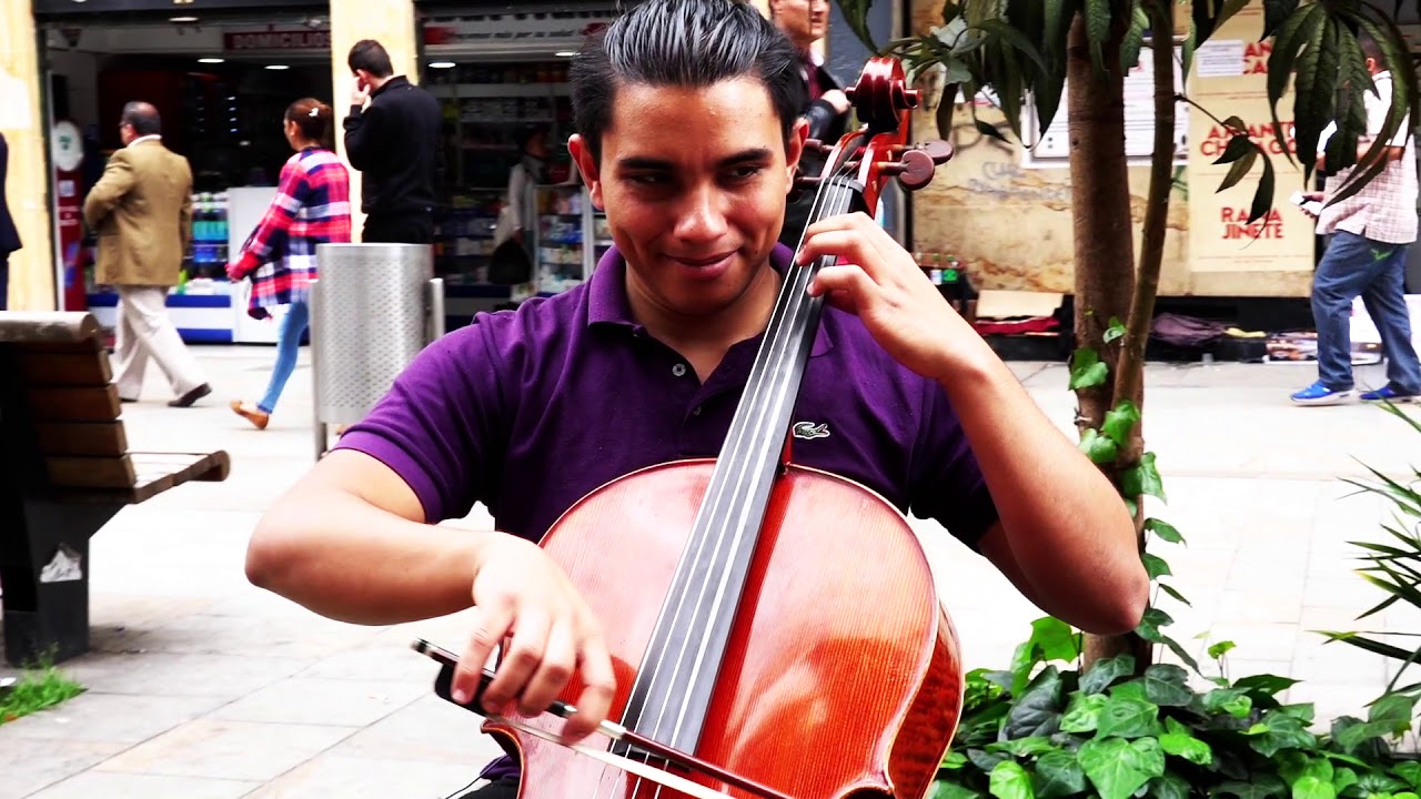 ¡Conoce a los artistas callejeros del centro de Bogotá! camera iphone 8 plus apk