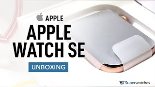 Unboxing the Apple Watch SE