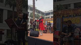 Aslı Güngör - Aşk Her Şeye Değer İzmir Mavibahçe