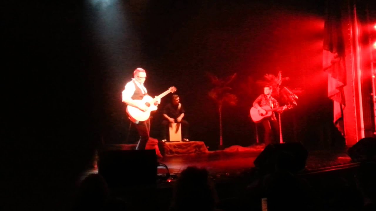 Misirlou performance by Cito, Martin Rocka and Garth McLeod of Wonderboom