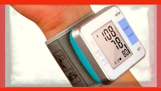 HOW TO USE A WRIST TENSIOMETER | how to measure blood pressure at the wrist of the hand