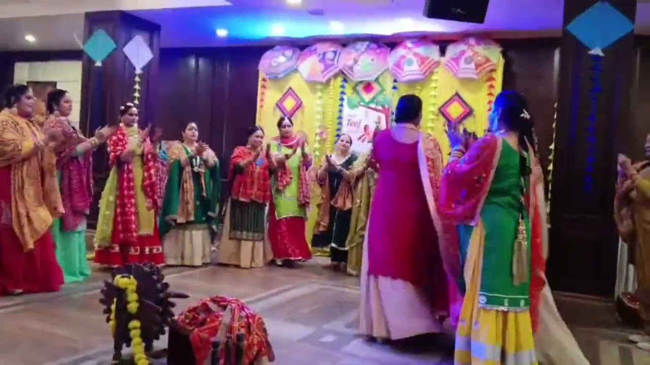 Gidda performance in Teej party #GiddaPerformance #TeejDiRaat #gidda vibes#punjabi culture 