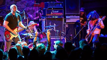30 YEARS OF DINOSAUR JR. - "FREAK SCENE" FEATURING BOB MOULD, PRESENTED BY DC SHOES