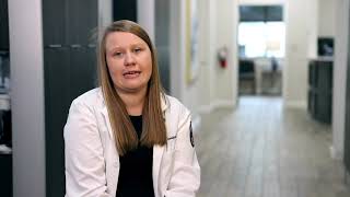 Meet Dr. Molly Kwasigroh