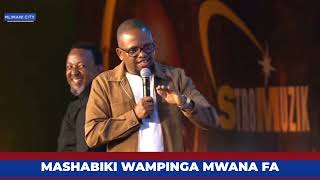 MWANA FA APINGWA BAADA YA KUITAJA SERIKALI YA AWAMU YA 6, AJIBU: "TUNAJENGA ARENA!"