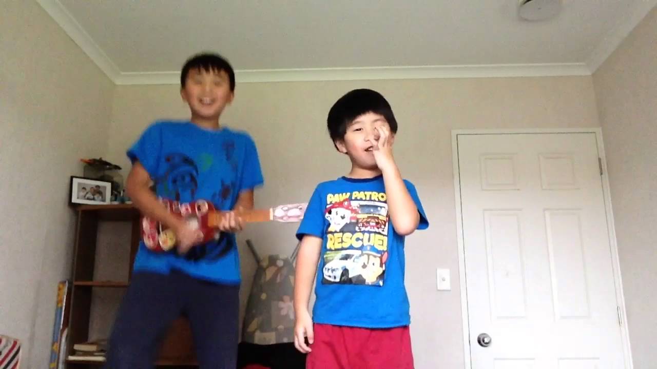 The Crazy Wiggles Can You (Point Your Fingers And Do The Twist