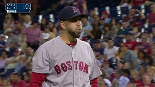 BOS@PHI: Barnes fans Rupp to end the 8th inning