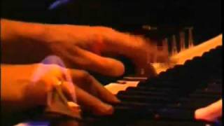 Walfredo Reyes, Jr. Drumming w/ Traffic - "The Low Spark of High Heeled Boys" (Live) 1994