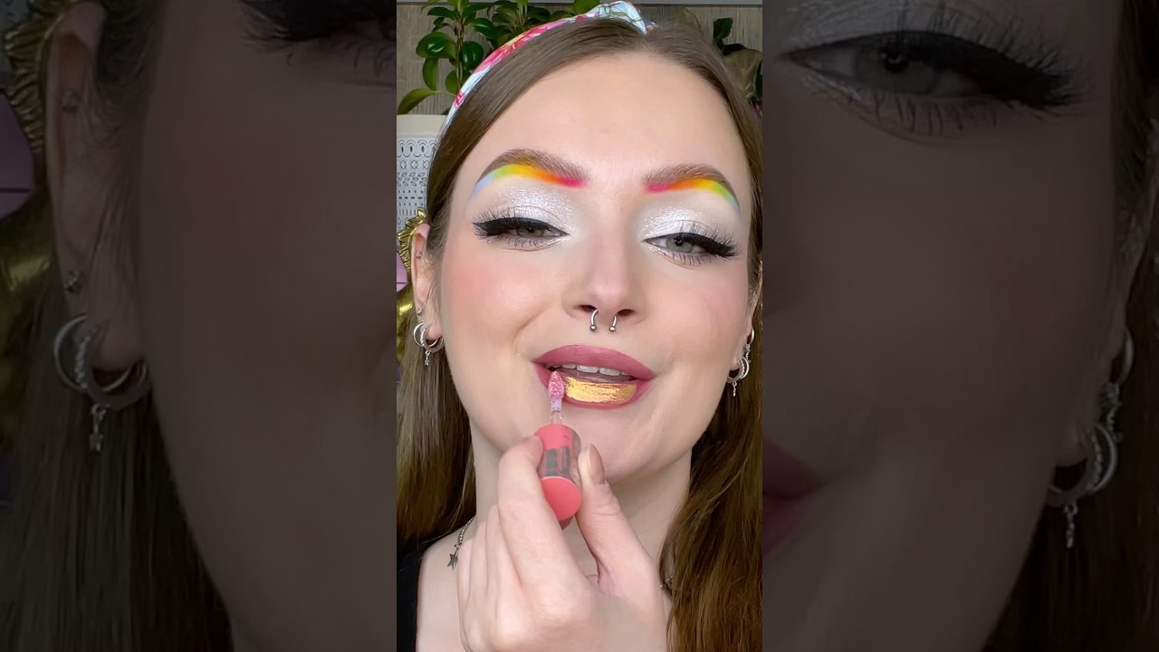 CHROME LIPS?!😳🧡 #makeup #makeuptutorial #beauty #lipstick