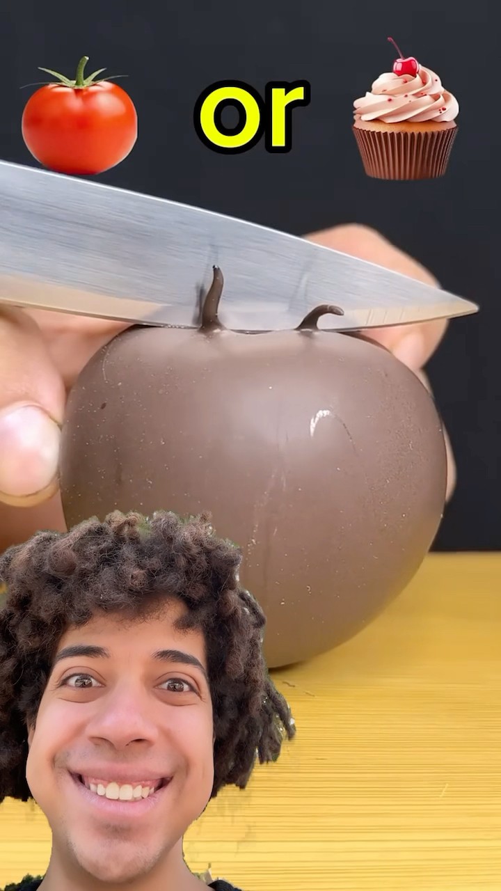 Cake ?or tomato ?