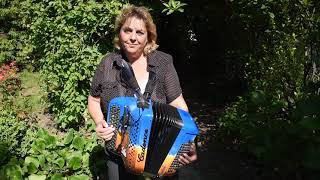 erika20200524mike brand sptja1live1accordeon cadence