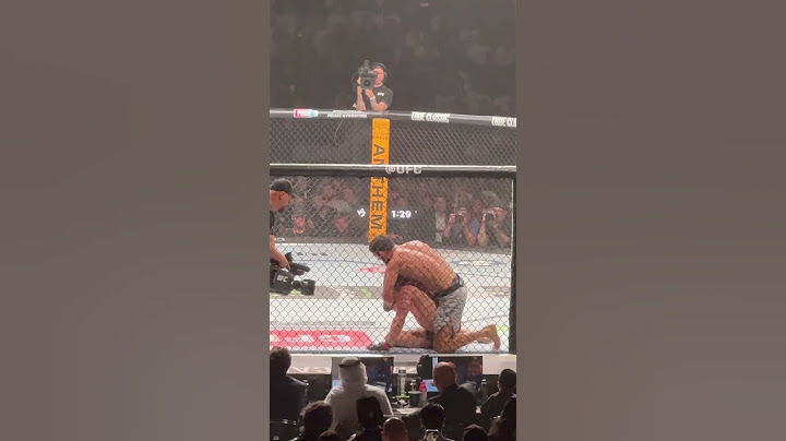 Robert whittaker submitted by khamzat at UFC 308