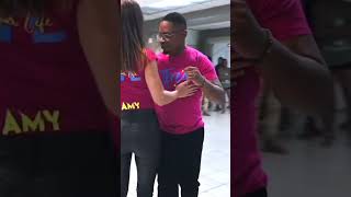 Amy Kizomba & Rodrigue Kizlife 💃🏻🕺🏾Démo lors du Kiz Your Life Festival - 🎶Tokoos - UrbanKizomba