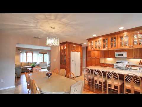 6 Barry Court Valley Cottage Ny Youtube