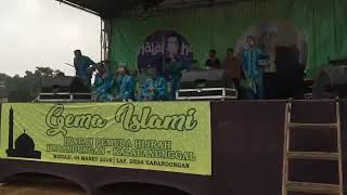 Hasbi alwi l melantunkan sholawatnya dengan merdu