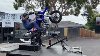 YAMAHA WR250 wheelie practice | rear brake control | balance point | WHEELIE MACHINES AUSTRALI