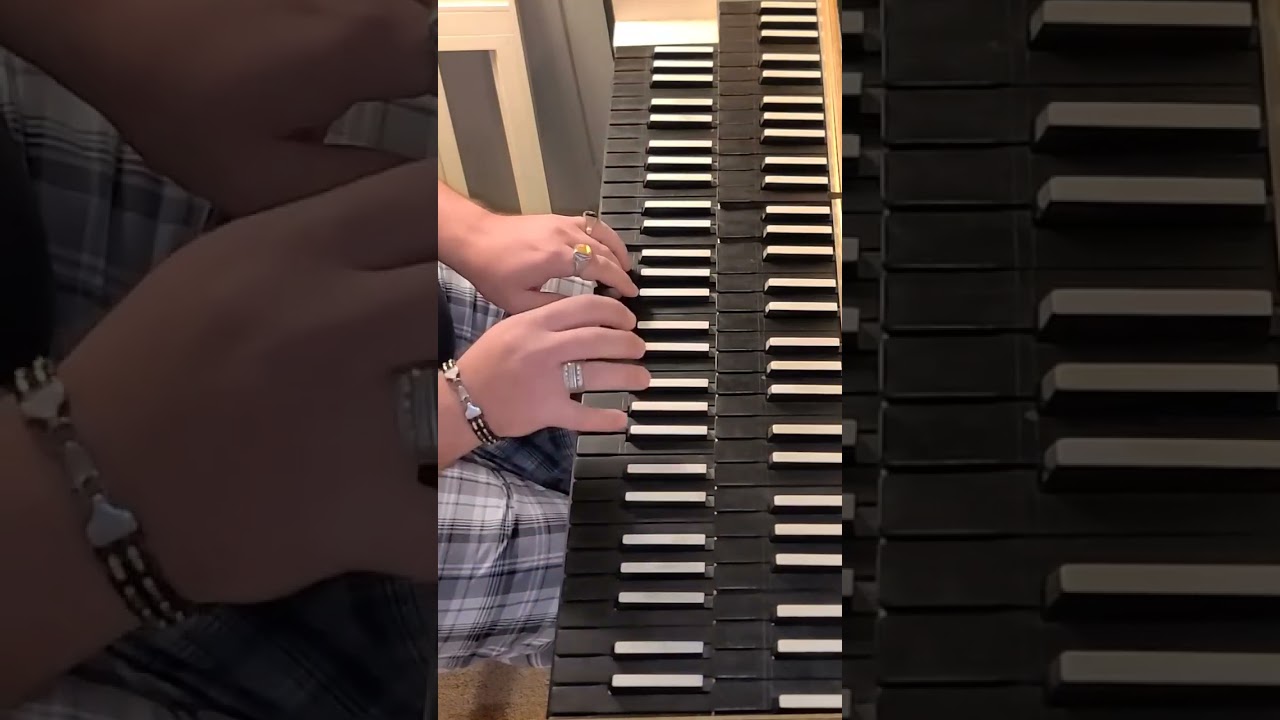 BACH!! Italian Concerto 3rd movement opening Motif 