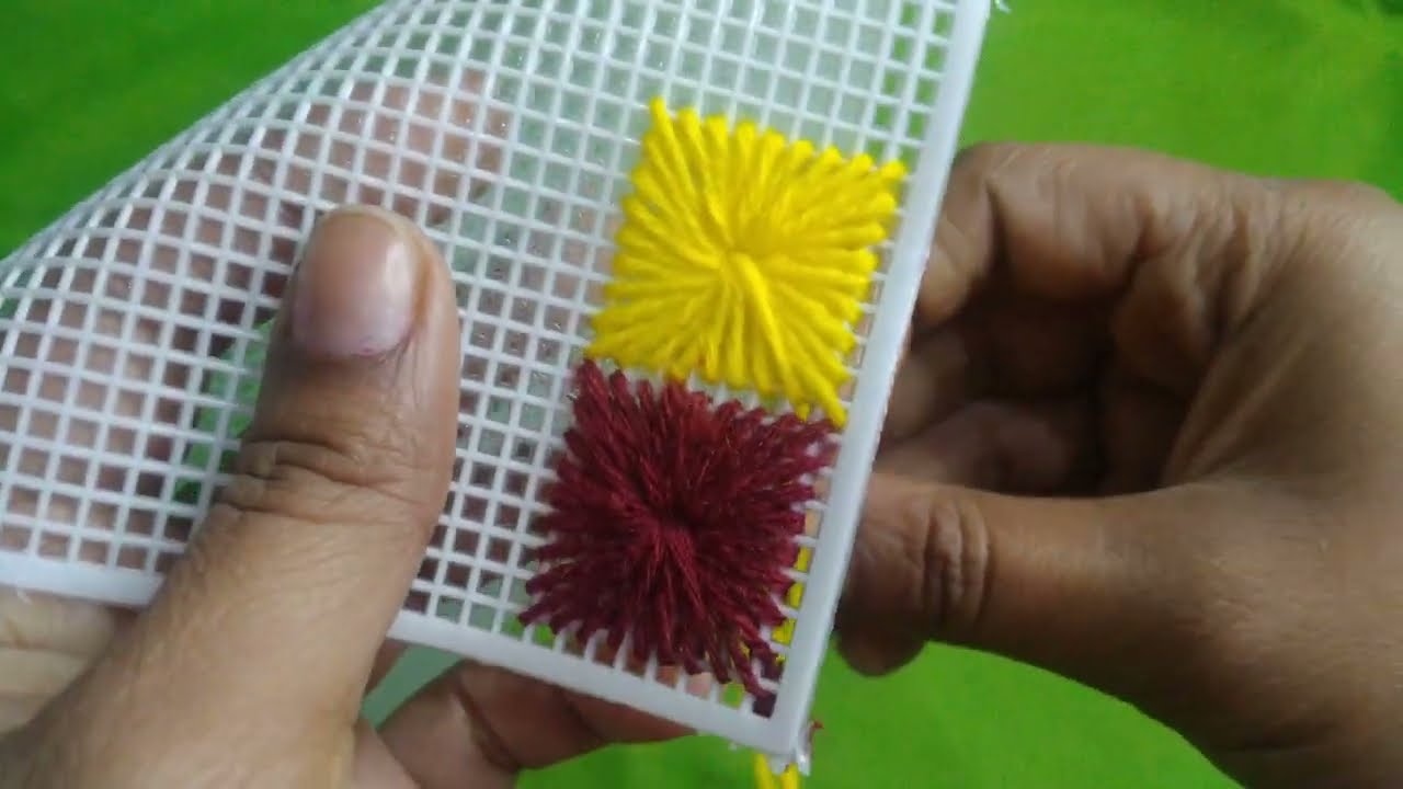 plastic canvas design banane ka tarika| plastic net design| woolen design| hand made craft|