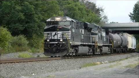 NS Westbound Freight Lead By NS GEVO K5HLL #7666 & NS Dash 9 #9215 - Rootstown Ohio Sept 2017