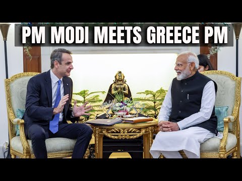 PM Modi Holds
