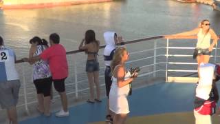 Pendeja Puta Baila En El Costa Serena