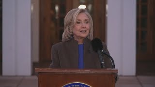 Famous Hillary Clinton testifies she has no information on Epstein's crimes and doesn't recall meeting him Wealth