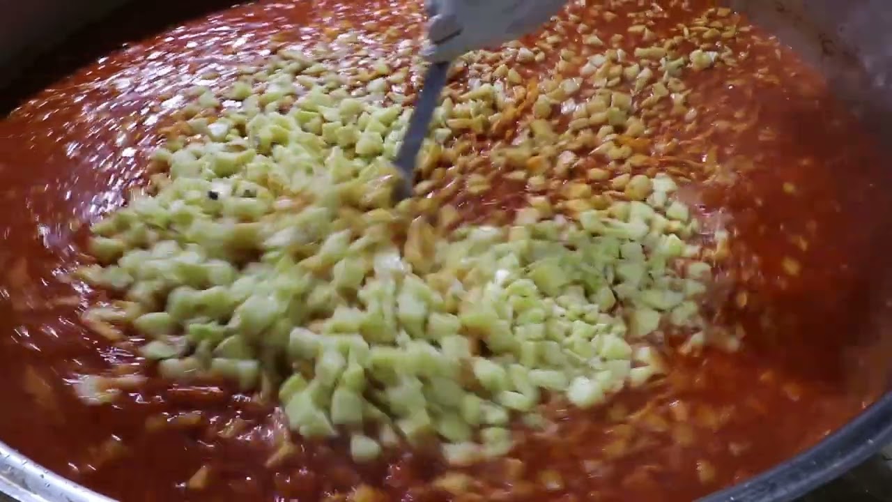 HALİLİYE BELEDİYESİ, AŞEVİ HİZMETİ İLE GÖNÜLLERE DOKUNUYOR