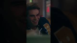 Riverdale - Bu Bi̇r Kasabanin Hi̇kayesi̇ - Alternati̇f Fragman