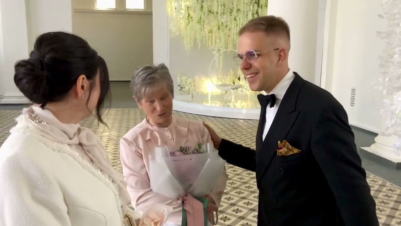 Ведучий на весілля