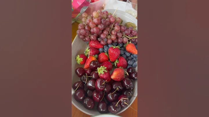 Cruising & chilling: yacht party edition! #shorts #yachtparty #boatlife #goodtimes #party #summer