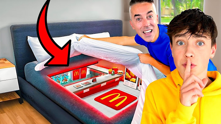 CONSTRUIMOS UNA HABITACIÓN SECRETA DE McDONALDS DEBAJO DE MI CAMA!!