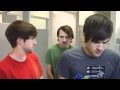 Smosh：男生廁所裡