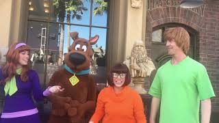 Meeting the Scooby Doo Gang @ Universal Studios Hollywood