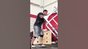 Gym fails with Ahnuld Schwarzenegger | The Elastic Band Squat