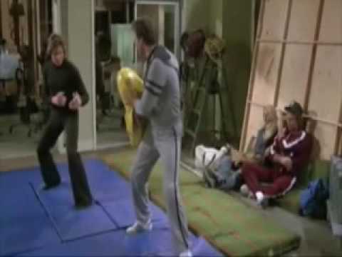 Шассе Круазе - Саватт (Удар Брюса Ли)