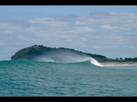 Waihi Beach surf video, Waihi Beach surf spot, Bay of Plenty, New Zealand.