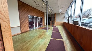 Lakeview Mall (Buffalo, MN) - tiny wooden paneled mall