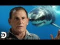 "Un tiburón blanco nadó derecho hacia mi" | Pesca mortal: Abulón | Discovery Latinoamérica